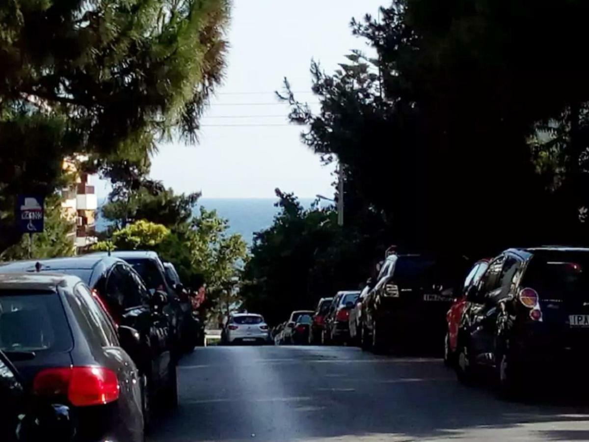Luxury Apartment Next To The Sea Beach Αθήνα Εξωτερικό φωτογραφία